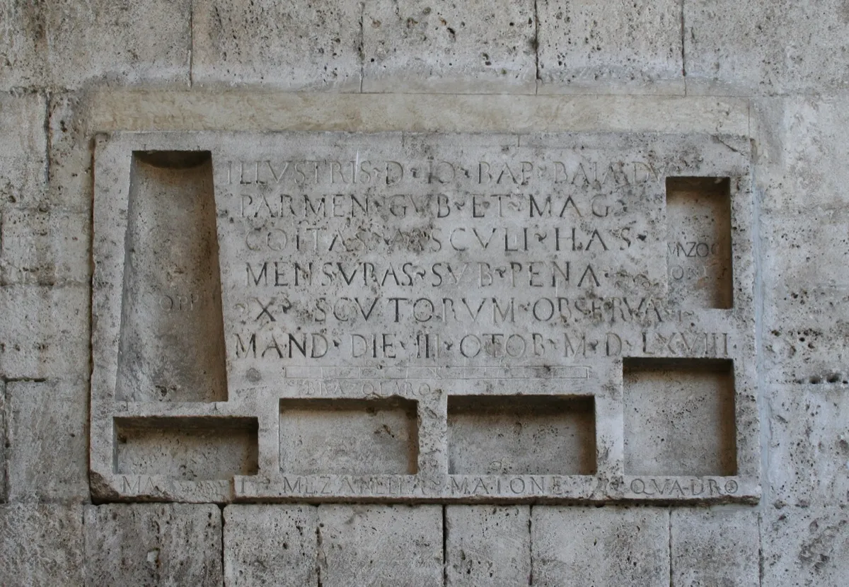 Loggia dei Mercanti, immagine 2 della galleria